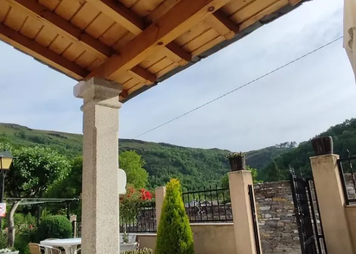 Casa David Πανσιόν 3*