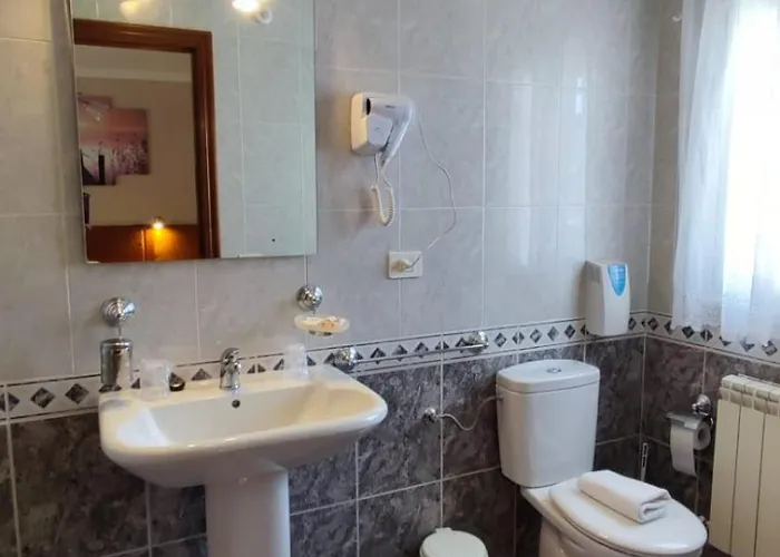 Casa David Πανσιόν 3*